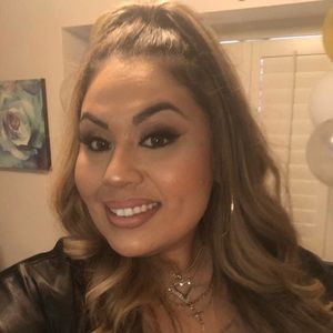 Meet your Posher, Phylicia